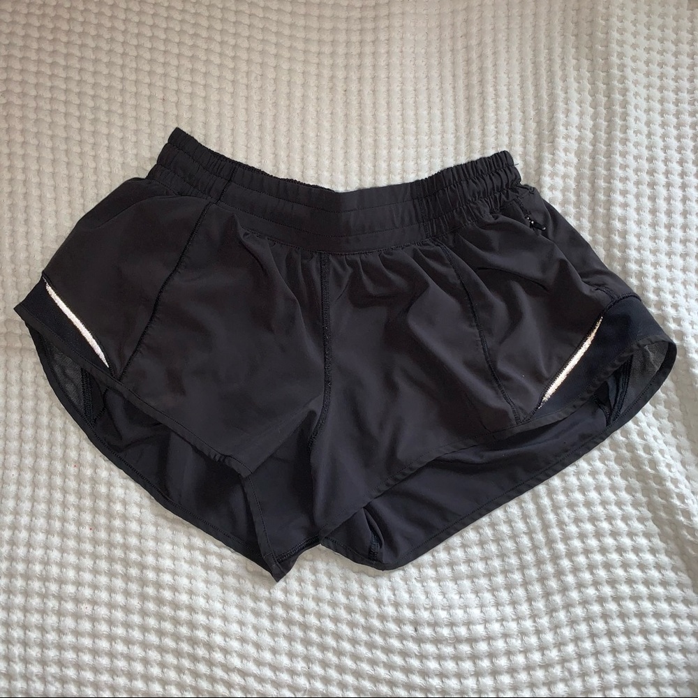 COPY - Lululemon Hotty Hot Shorts 2.5” inseam